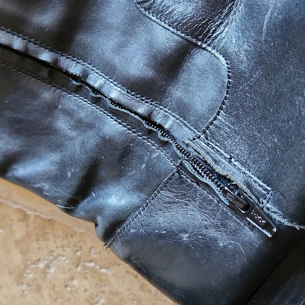 Ralph Lauren black and tan riding boots size 7.5 - Picture 13 of 16